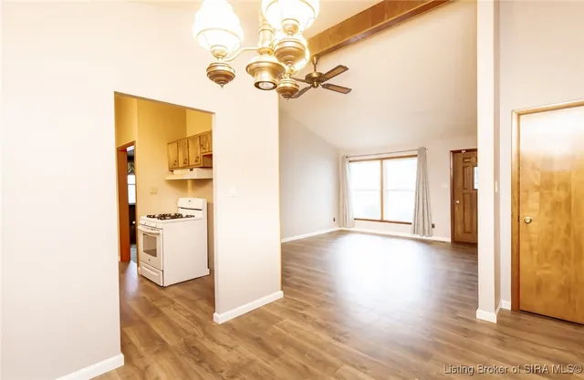 $212,500 | 115 Hungate Avenue, Salem, IN 47167