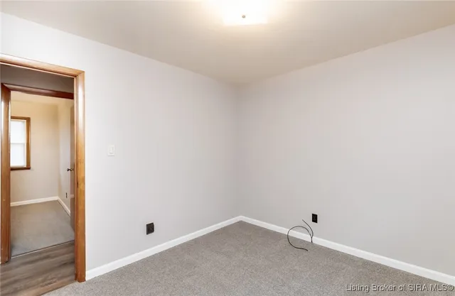 $212,500 | 115 Hungate Avenue, Salem, IN 47167