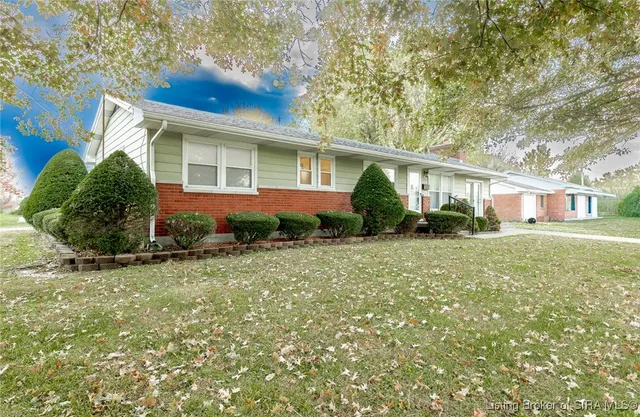 $212,500 | 115 Hungate Avenue, Salem, IN 47167