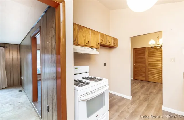 $207,500 | 115 Hungate Avenue, Salem, IN 47167