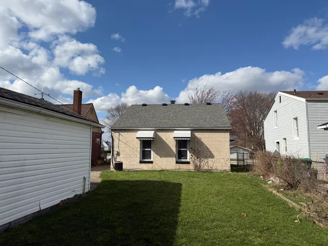 $125,000 | 17728 Toepfer Drive, Eastpointe, MI 48021