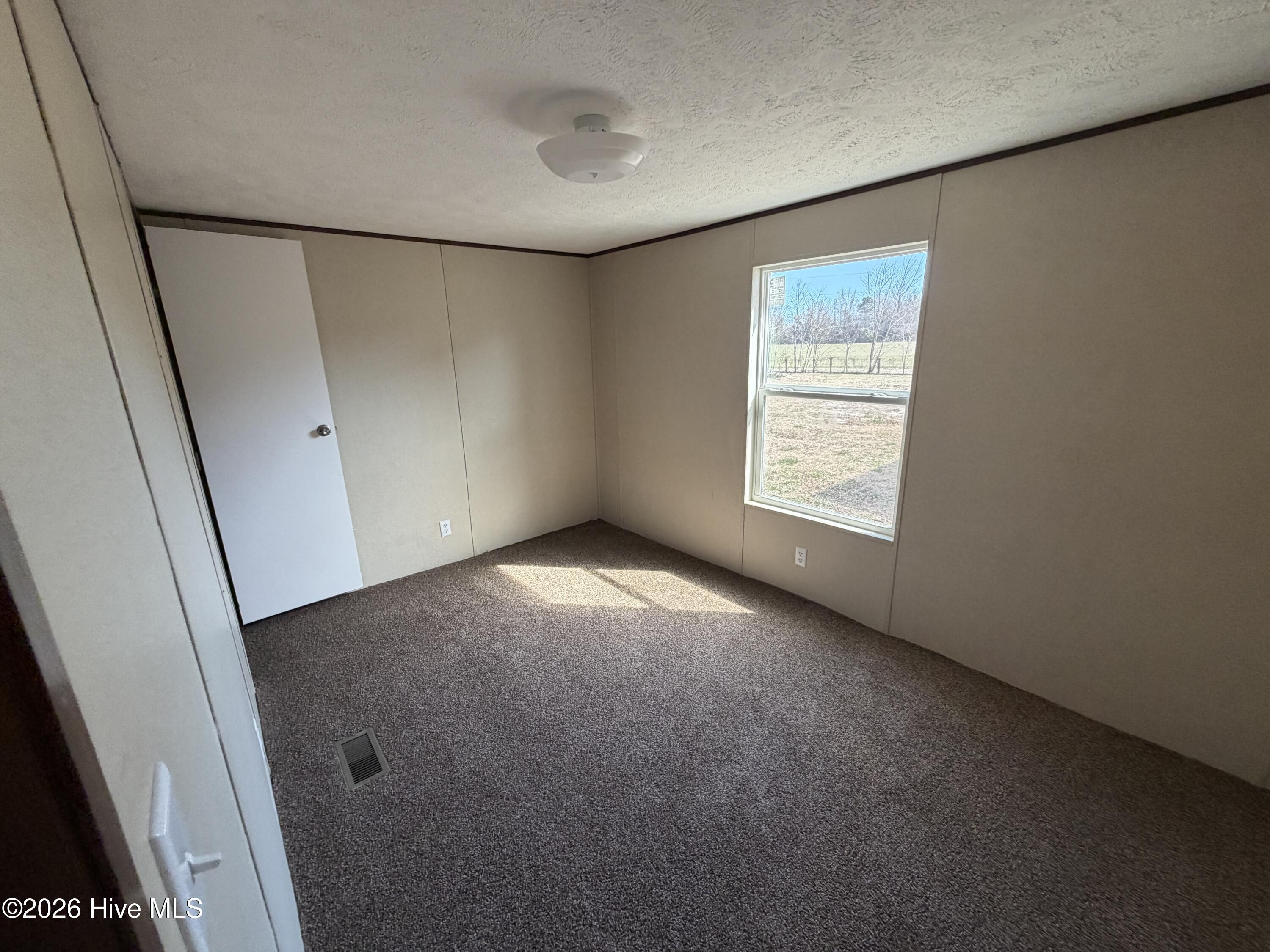 840 Belgrade-Swansboro Road Stella, NC 28582 - Photo 5 of 17 IMG_8281