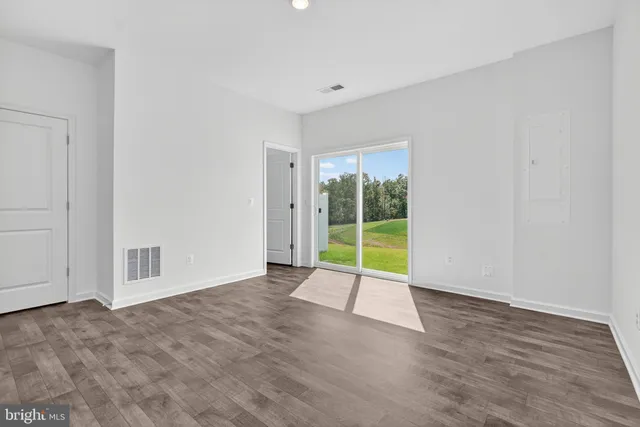 $2,400 | 2604 Cougar Lane, Locust Grove, VA 22508