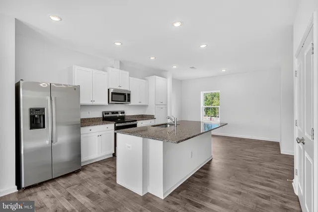 $2,400 | 2604 Cougar Lane, Locust Grove, VA 22508