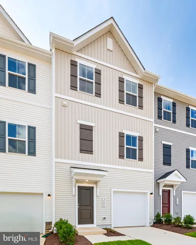 $2,400 | 2604 Cougar Lane, Locust Grove, VA 22508