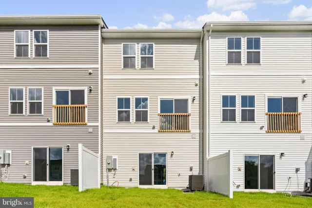 $2,400 | 2604 Cougar Lane, Locust Grove, VA 22508