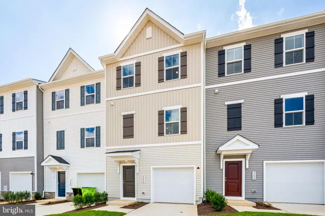 $2,400 | 2604 Cougar Lane, Locust Grove, VA 22508