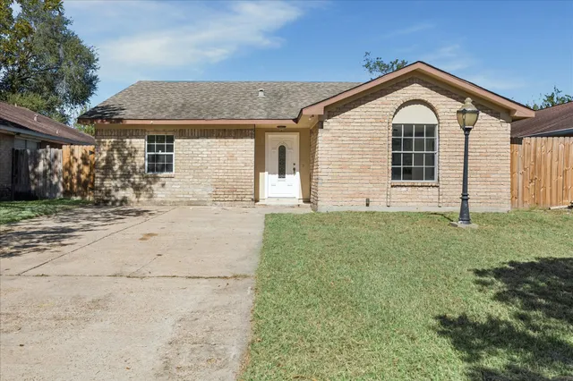 $155,000 | 719 Midland Court, Houston, TX 77060
