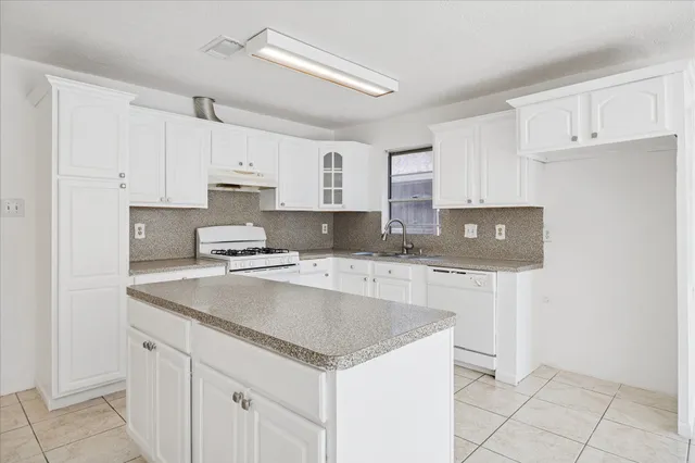 $155,000 | 719 Midland Court, Houston, TX 77060