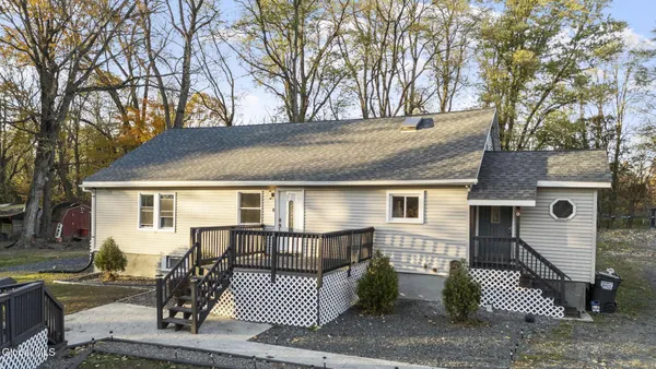 $286,000 | 93 Haughney Road, Troy, NY 12182