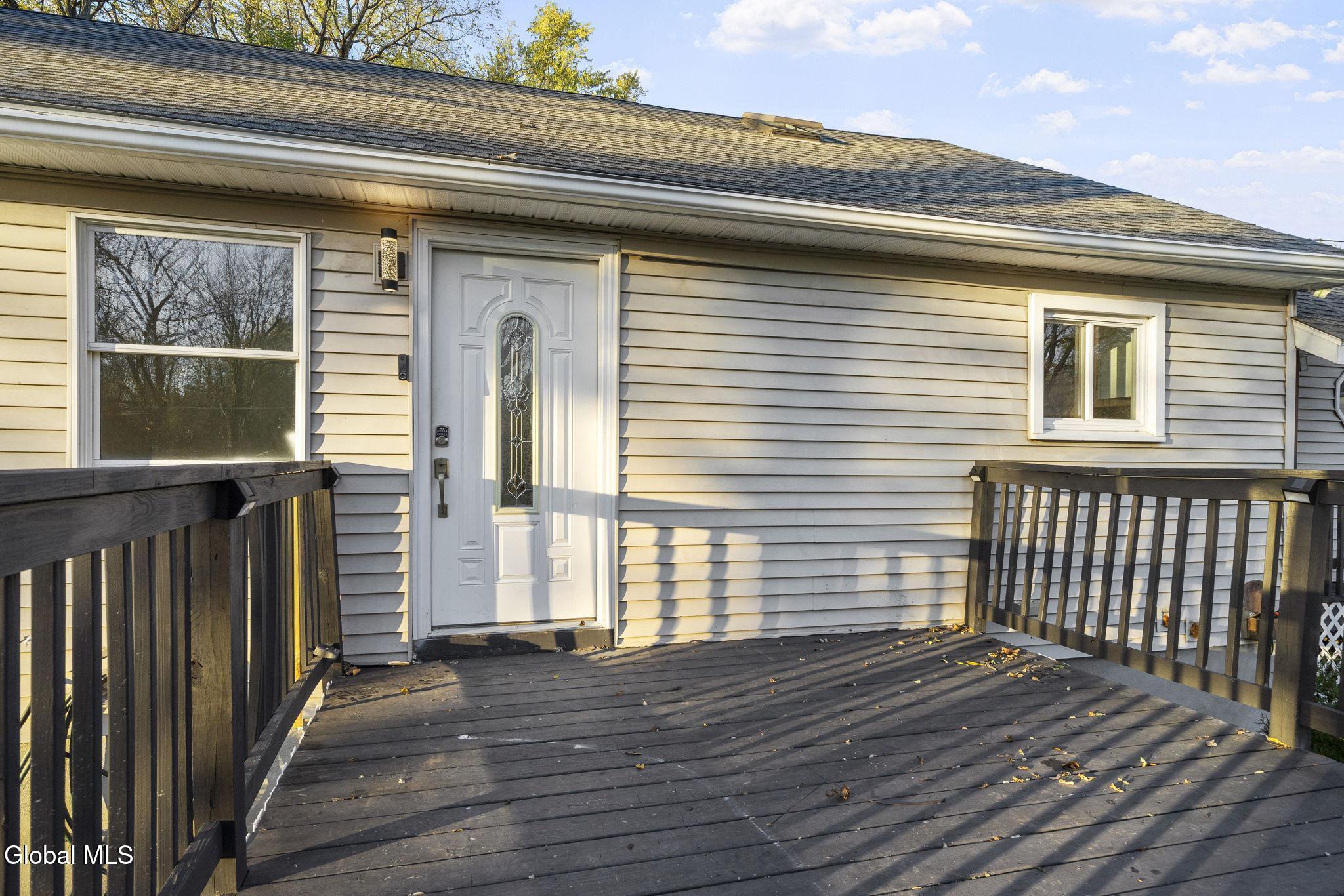 93 Haughney Road Troy, NY 12182 - Photo 9 of 46 9