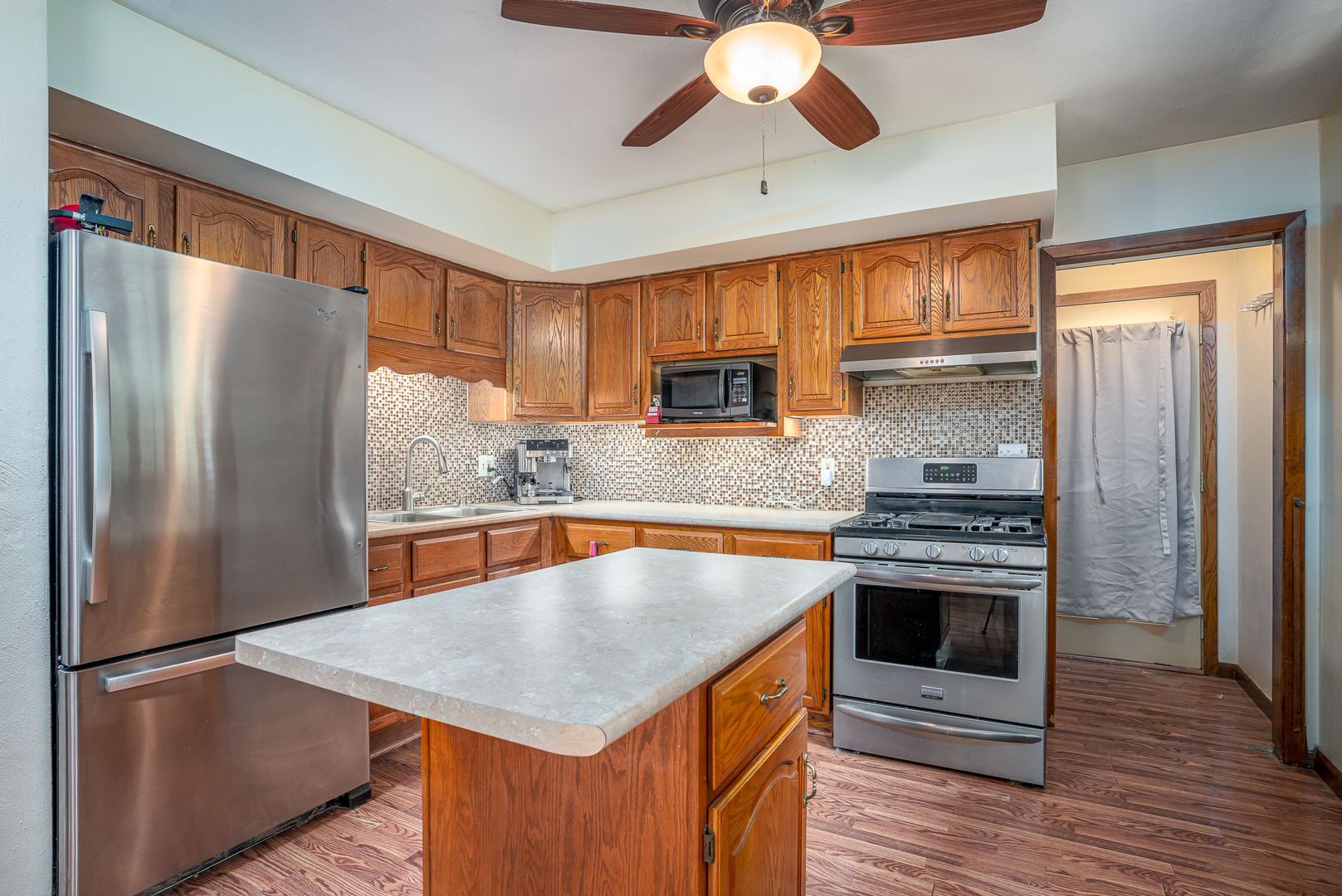 642 8th Street Silvis, IL 61282 - Photo 8 of 18