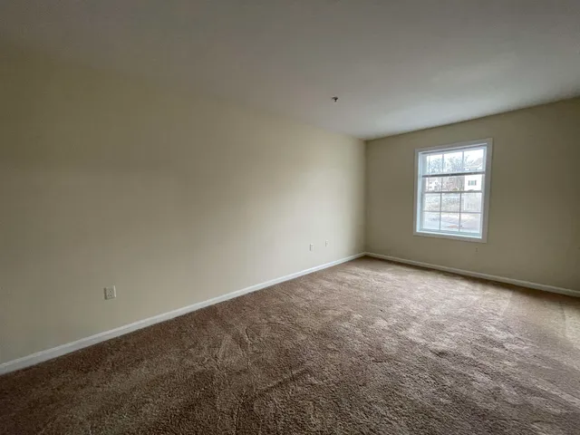 $1,775 | 20 Sentinel Court, Unit 104, Manchester, NH 03103