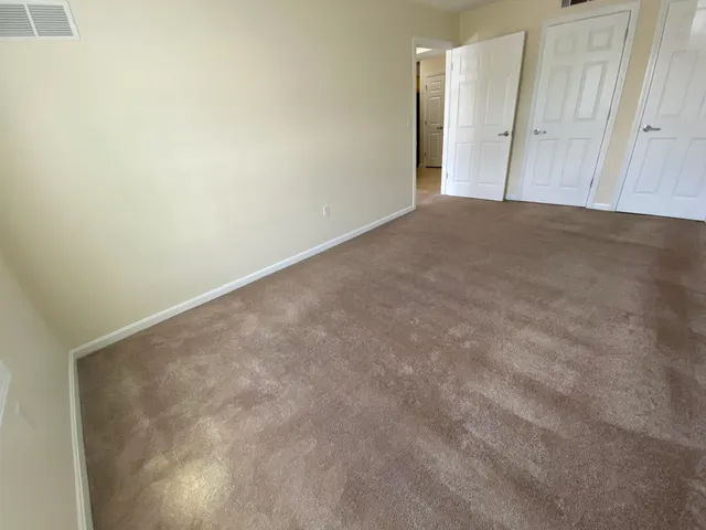 $1,775 | 20 Sentinel Court, Unit 104, Manchester, NH 03103