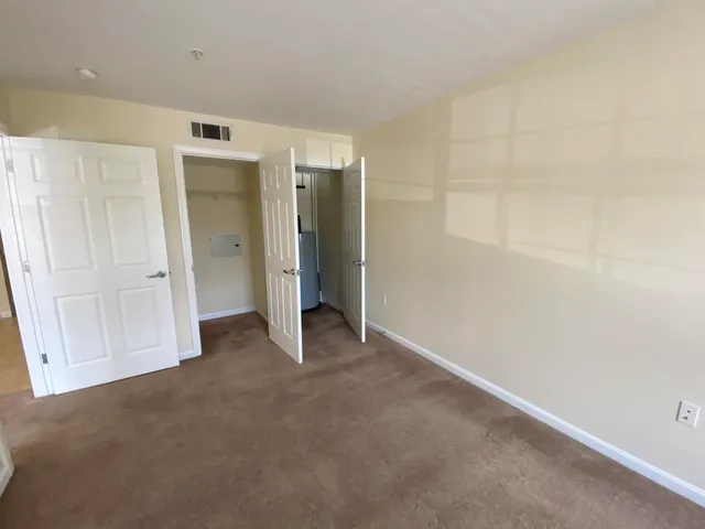 $1,775 | 20 Sentinel Court, Unit 104, Manchester, NH 03103