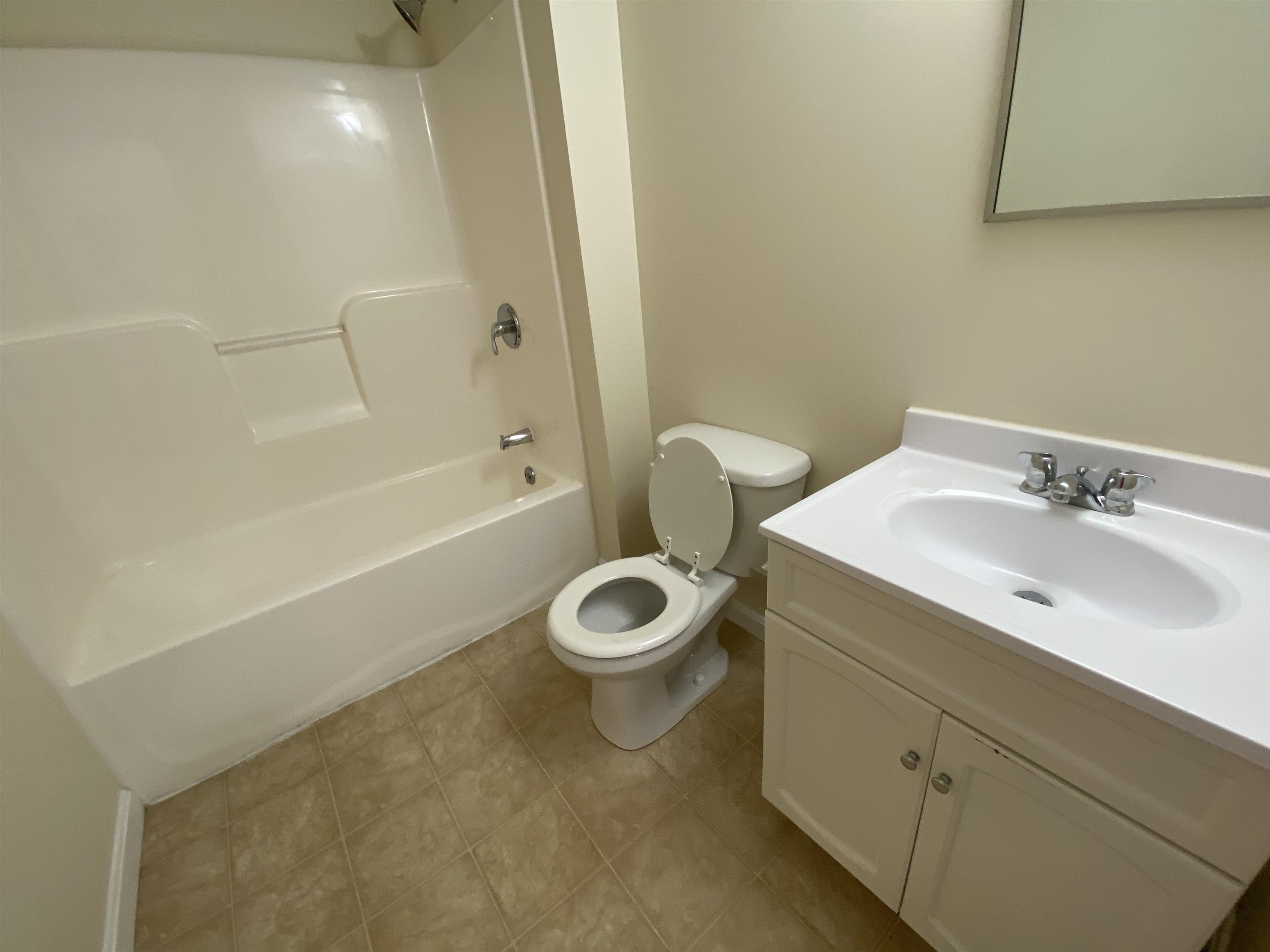 20 Sentinel Court, Unit 104 Manchester, NH 03103 - Photo 29 of 40