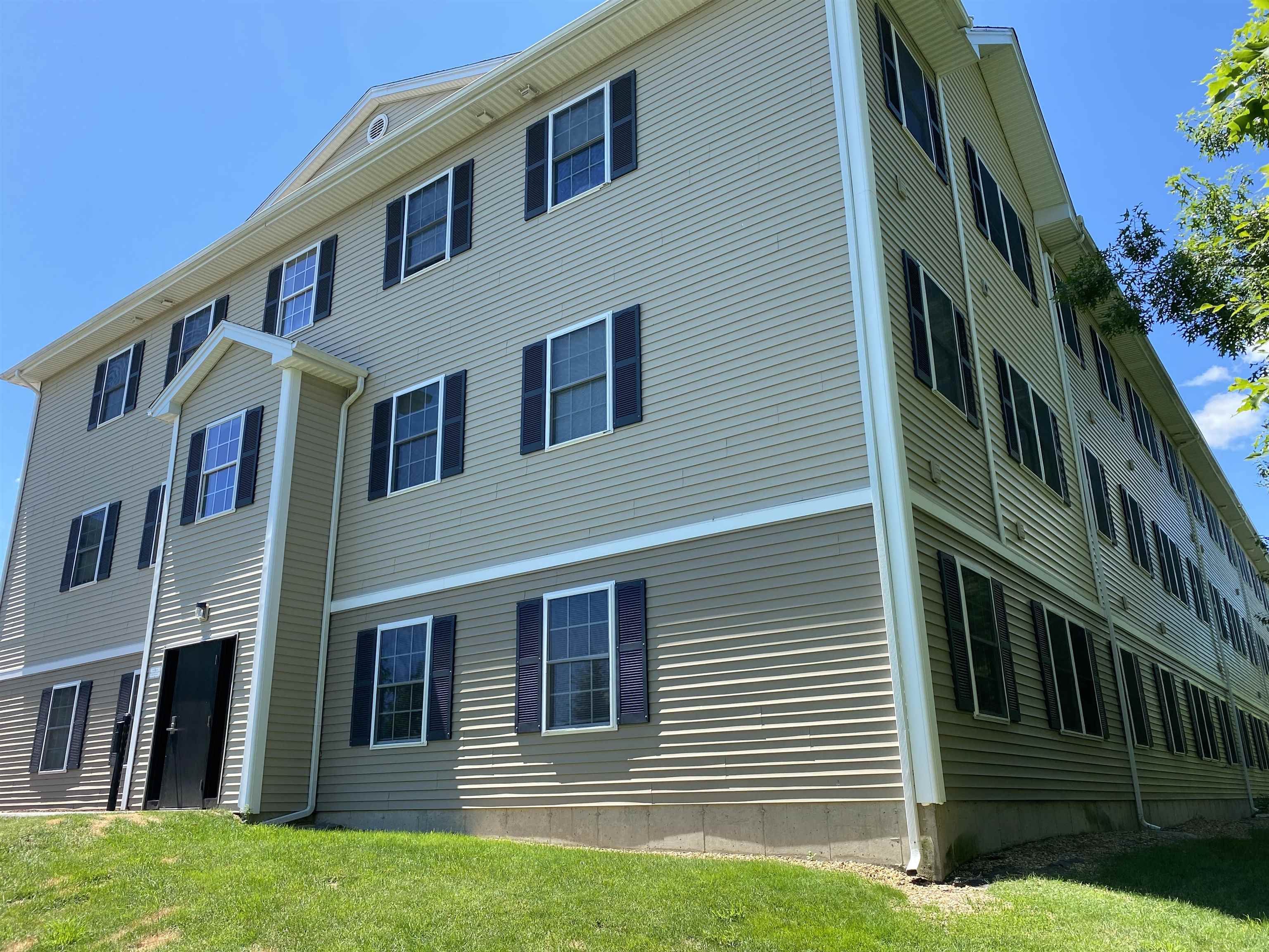 20 Sentinel Court, Unit 104 Manchester, NH 03103 - Photo 40 of 40