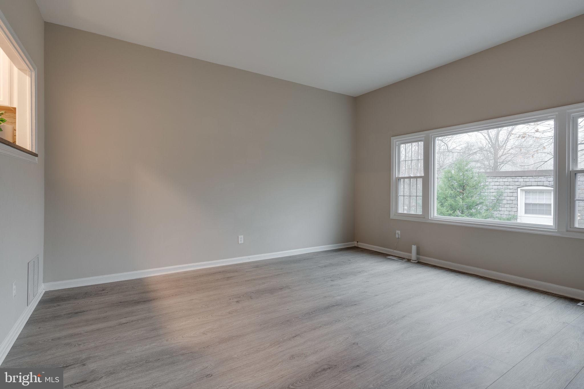 5921 Bayshire Road, Unit 112 Springfield, VA 22152 - Photo 18 of 55 Gallery Image 18