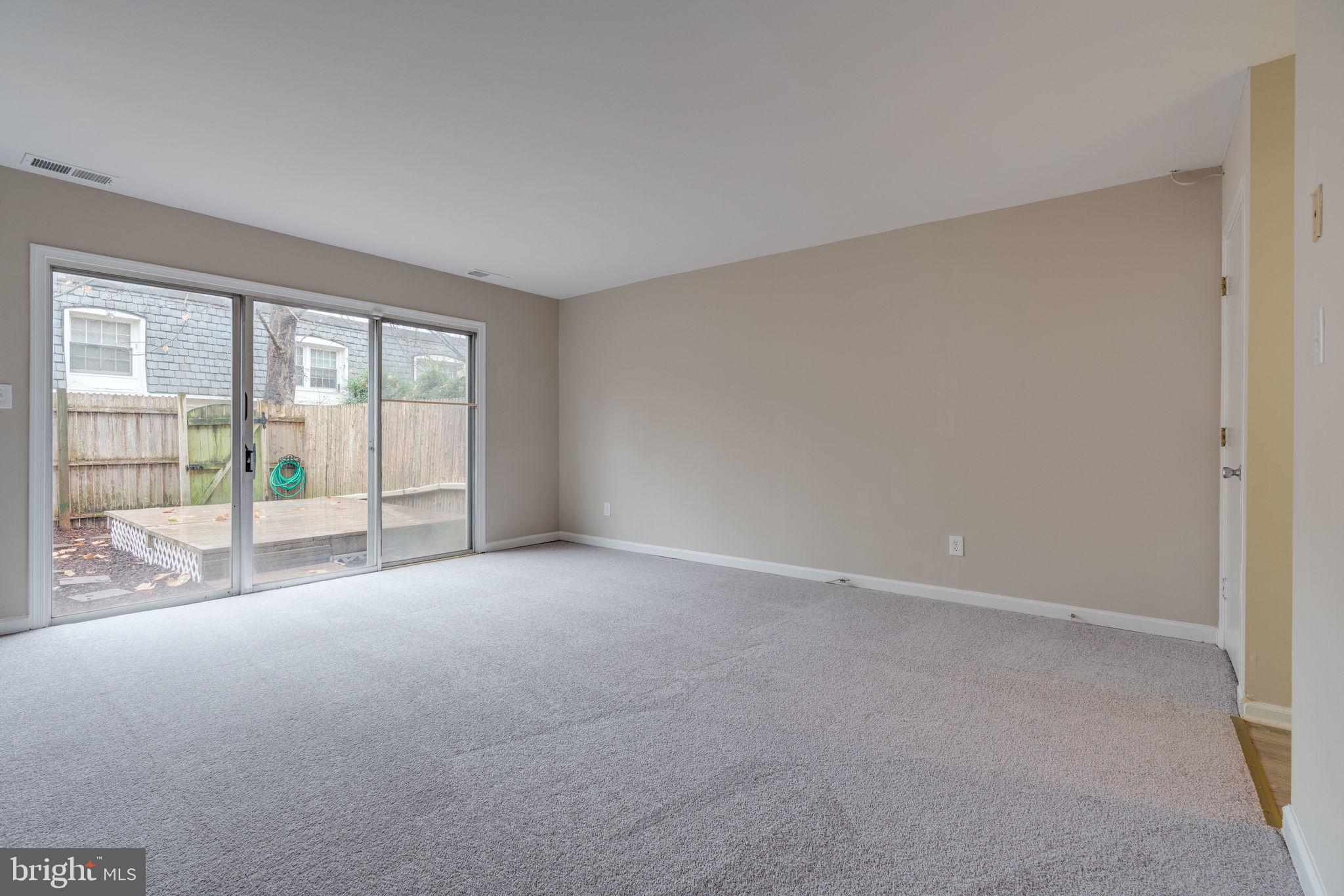 5921 Bayshire Road, Unit 112 Springfield, VA 22152 - Photo 42 of 55 Gallery Image 42