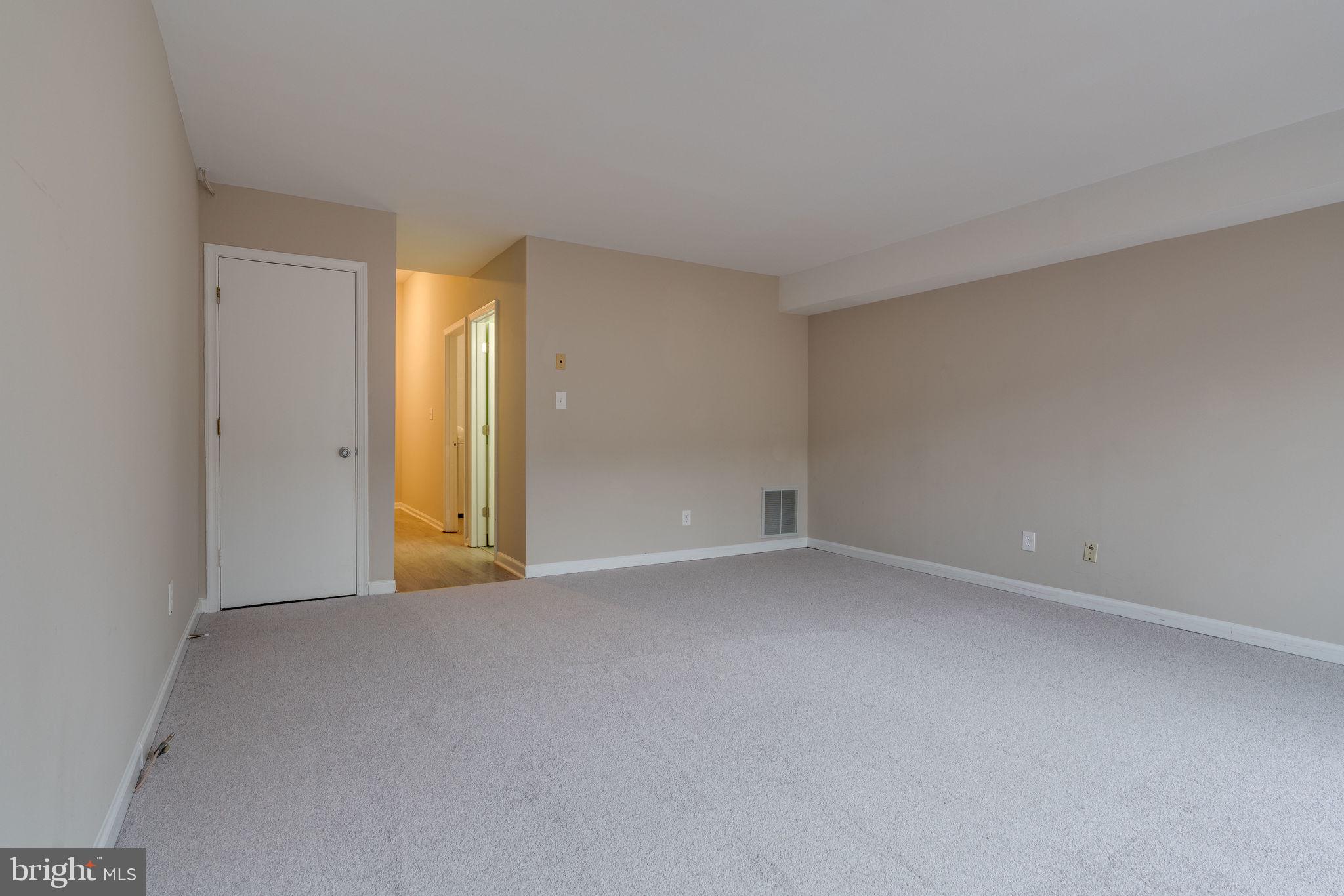 5921 Bayshire Road, Unit 112 Springfield, VA 22152 - Photo 45 of 55 Gallery Image 45