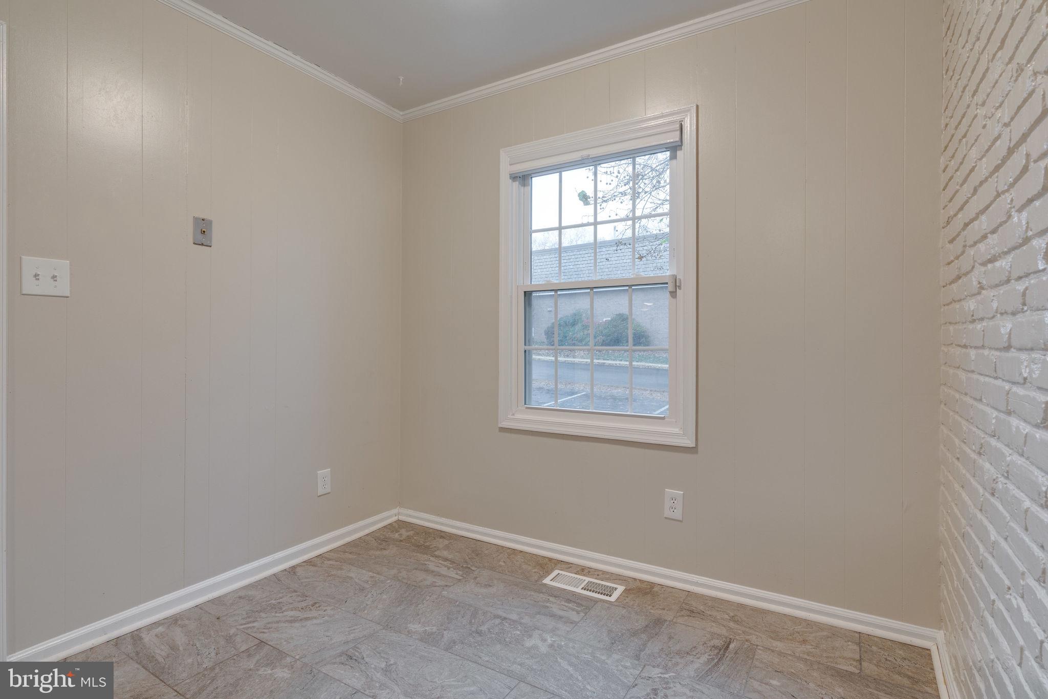 5921 Bayshire Road, Unit 112 Springfield, VA 22152 - Photo 9 of 55 Gallery Image 9