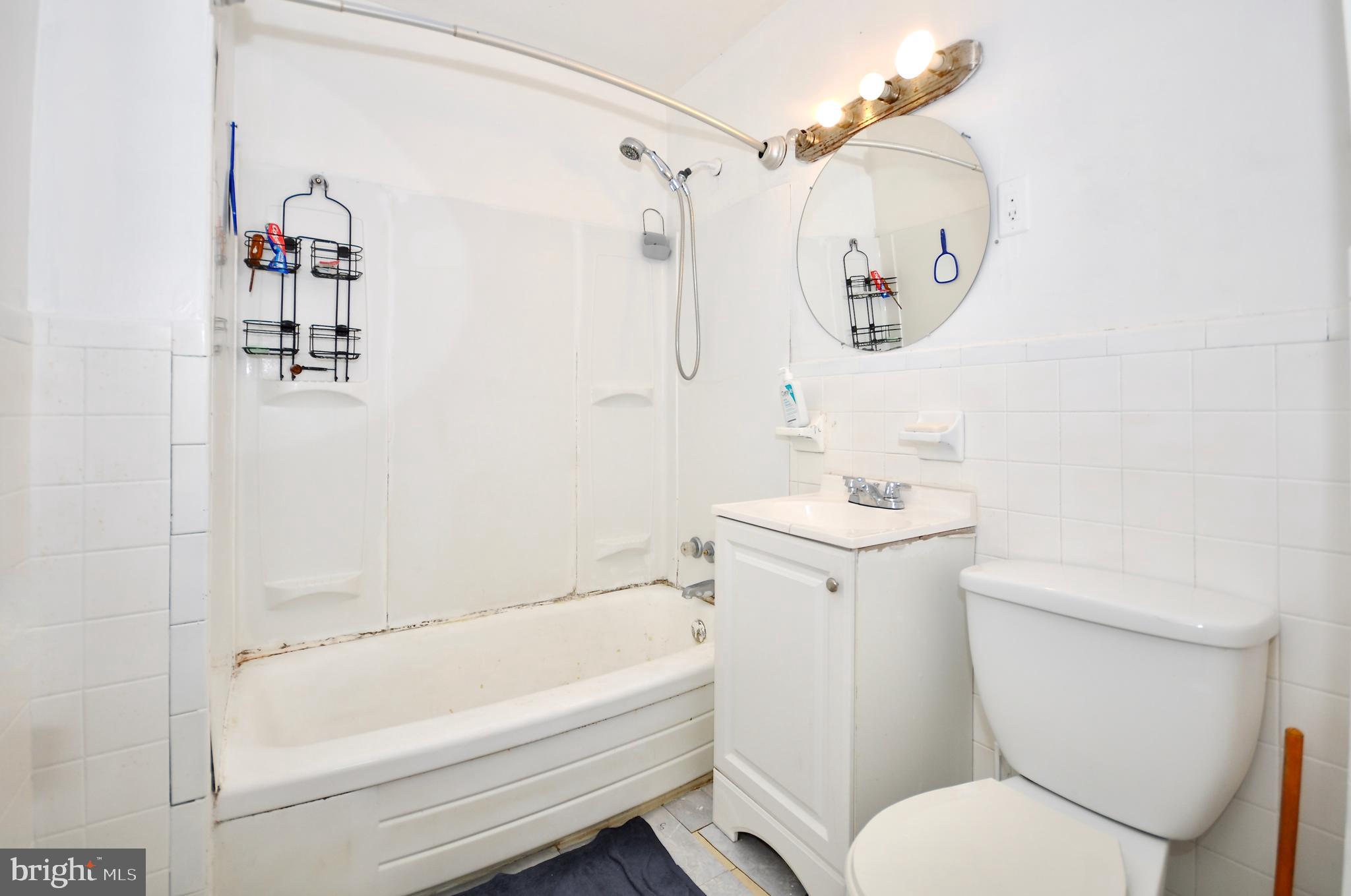 1413 Southampton Road Philadelphia, PA 19116 - Photo 17 of 29