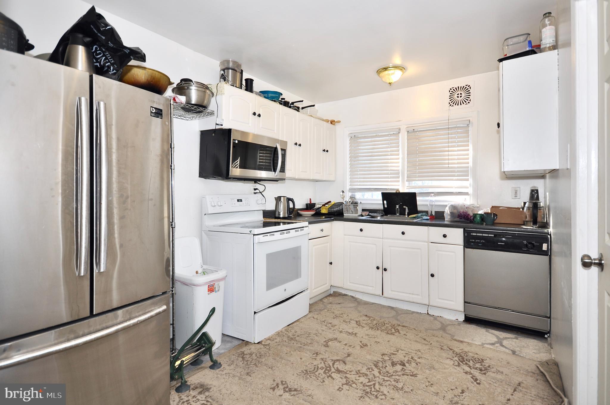 1413 Southampton Road Philadelphia, PA 19116 - Photo 4 of 29