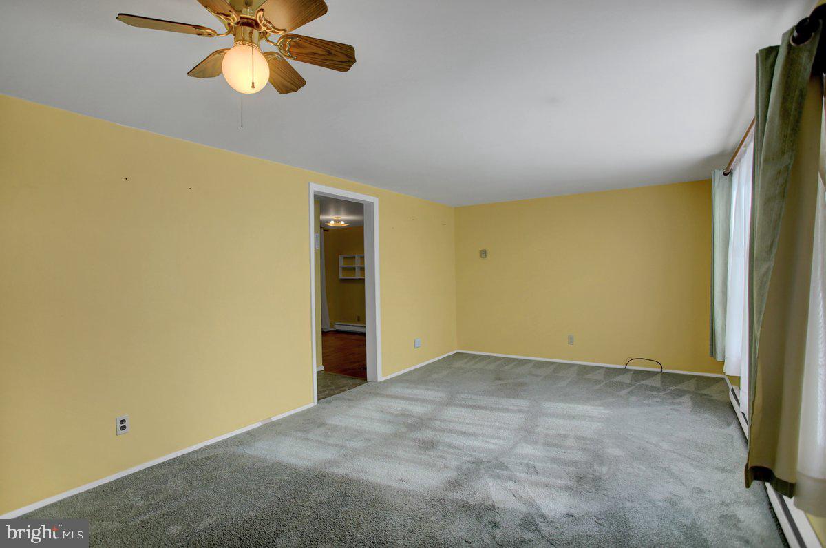 215 Chestnut Hill Road Aspers, PA 17304 - Photo 8 of 35 Gallery Image 8