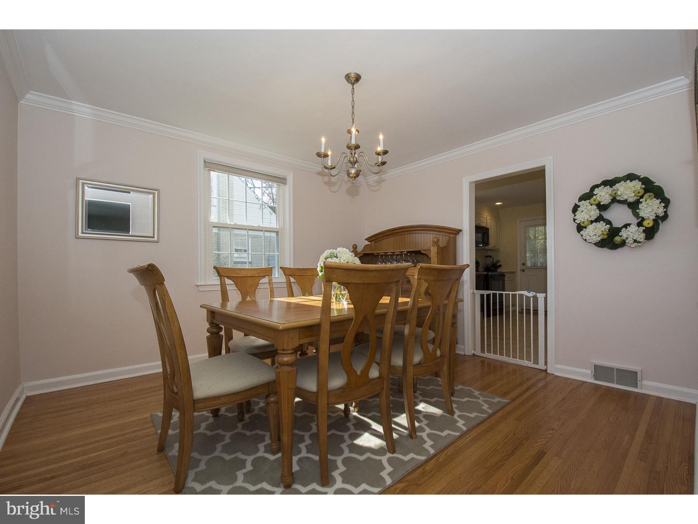 242 Taylor Road Springfield, PA 19064 - Photo 9 of 16 Dining Room