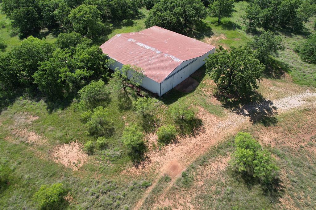 628 Robinson Road Graham, TX 76450 - Photo 2 of 18 an outdoor space with lots of trees