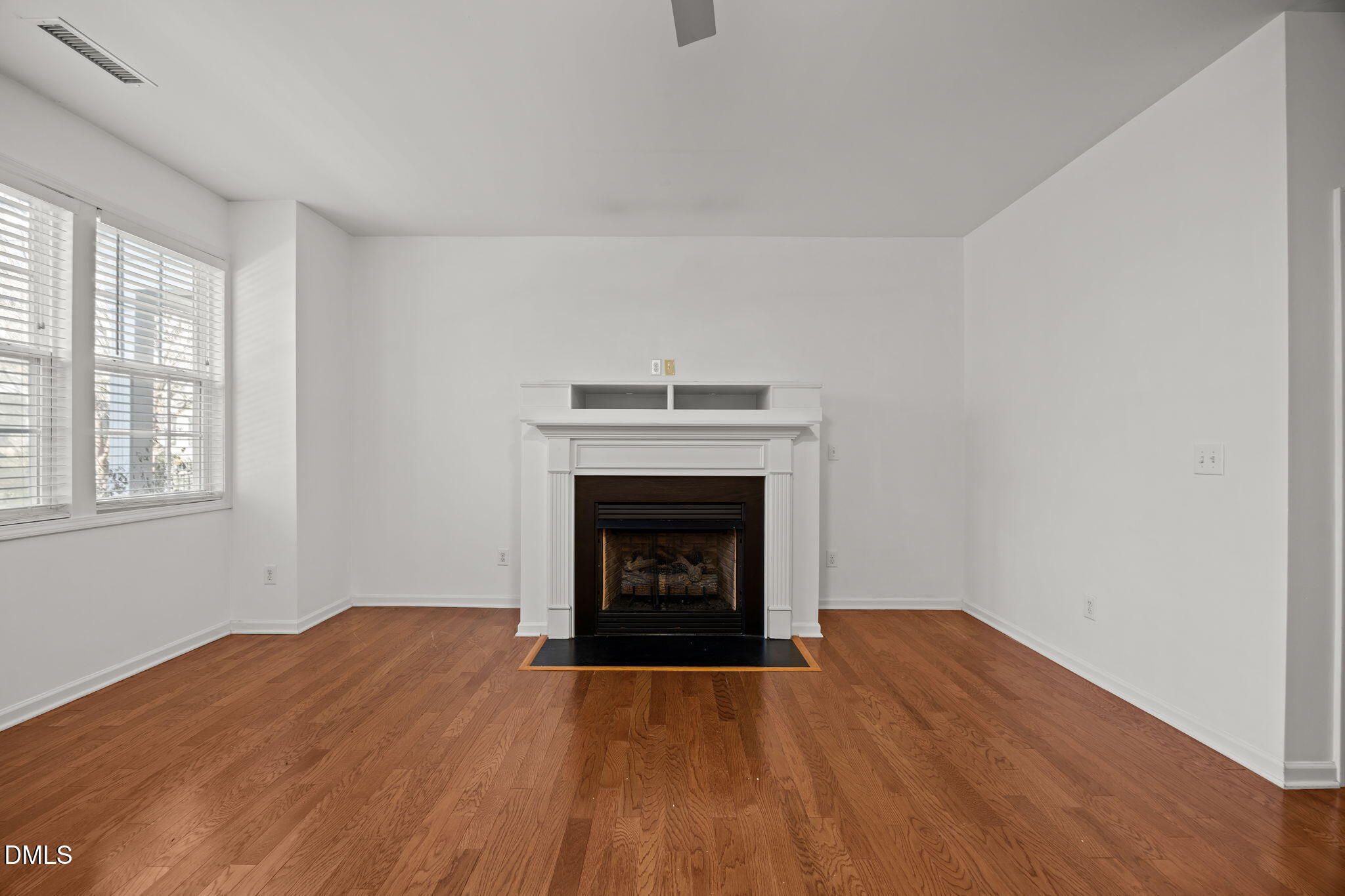 2728 Cloud Mist Circle Raleigh, NC 27614 - Photo 7 of 45 7-web-or-mls-IMG_9622