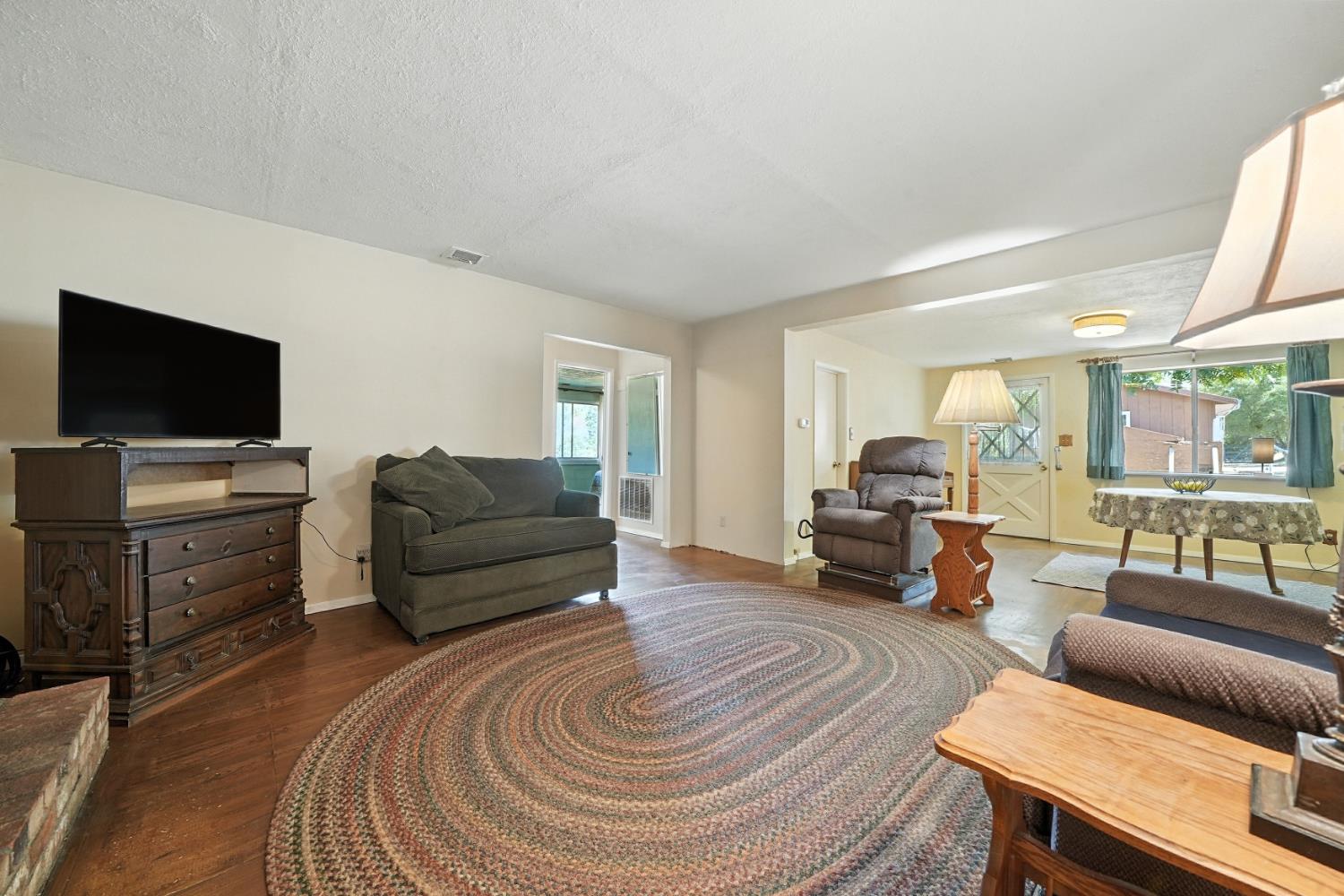 19160 American Flat Road Fiddletown, CA 95629 - Photo 17 of 66 Living room
