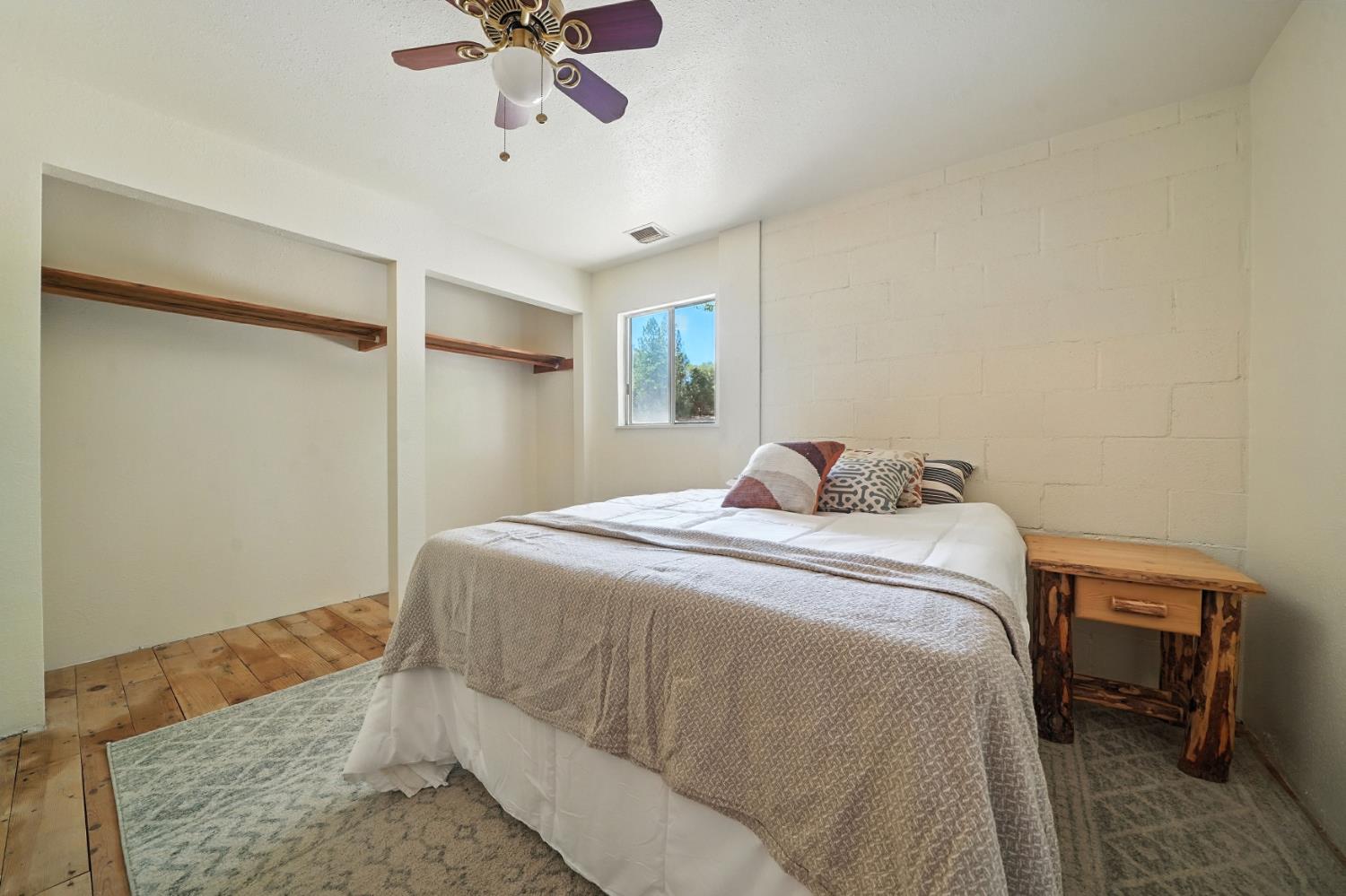 19160 American Flat Road Fiddletown, CA 95629 - Photo 35 of 66 Bedroom