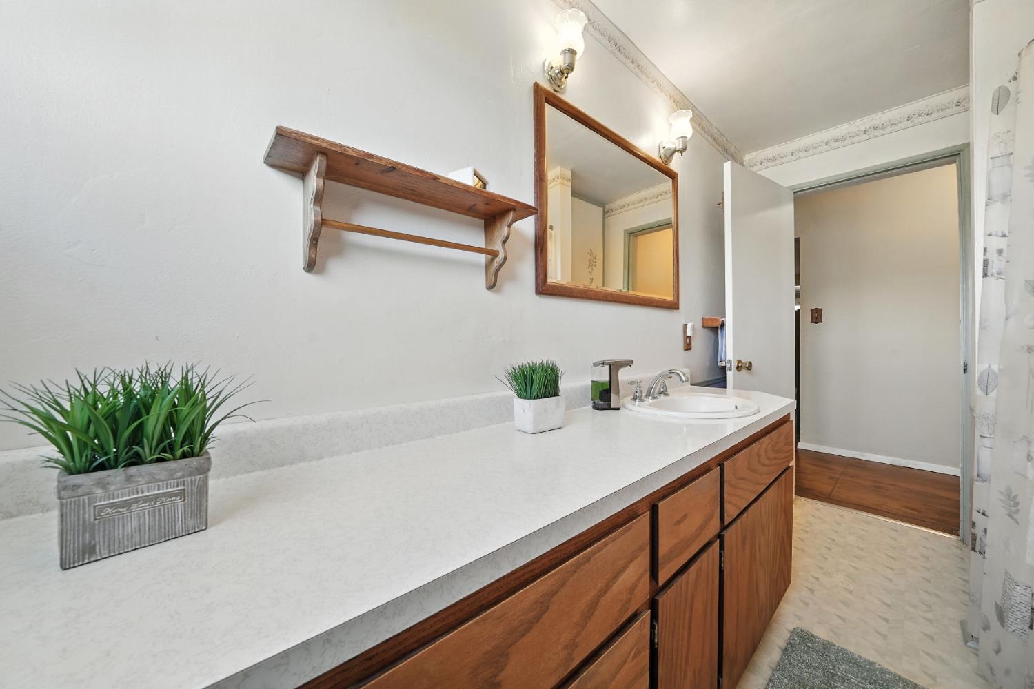 19160 American Flat Road Fiddletown, CA 95629 - Photo 40 of 66 common bathroom