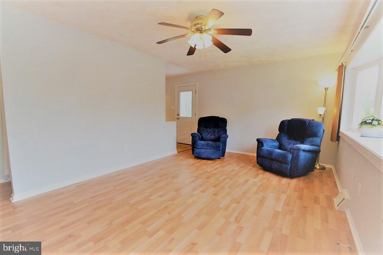 223 Candytuft Road Reisterstown, MD 21136 - Photo 4 of 30 Living room with new paint and flooring,