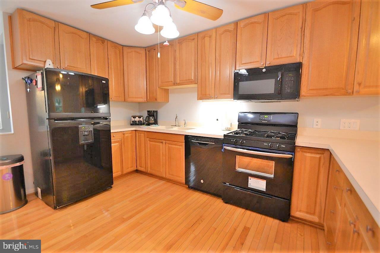 223 Candytuft Road Reisterstown, MD 21136 - Photo 7 of 30 extra large kitchen with gleaming wood floors