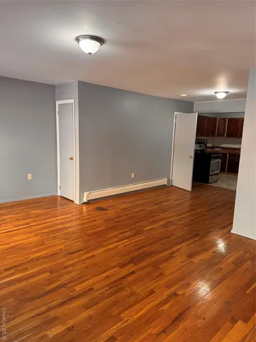 $3,800 | 776 Lincoln Avenue | City Line