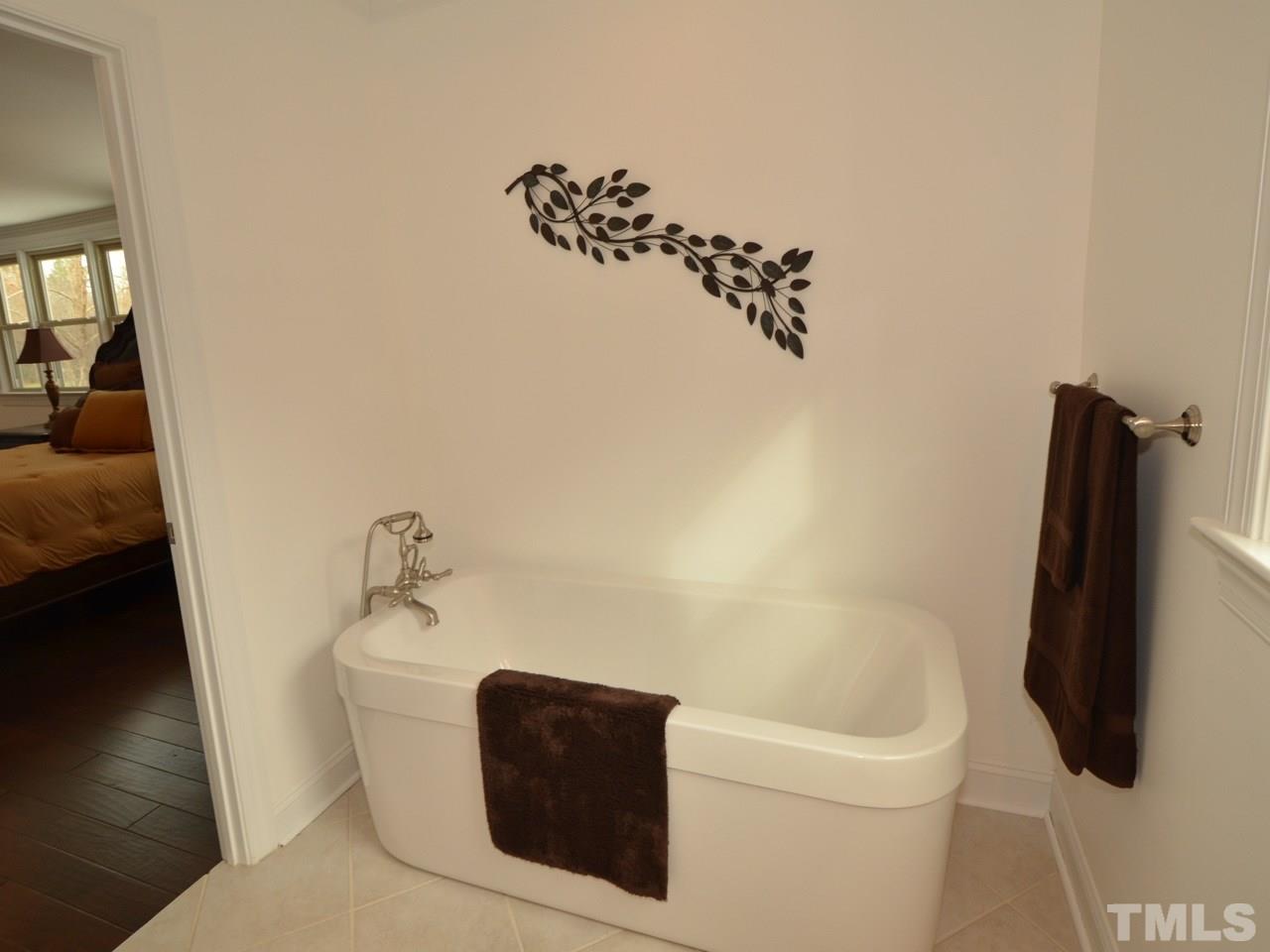 2917 Escondido Farm Road Garner, NC 27529 - Photo 14 of 25 Gallery Image 14