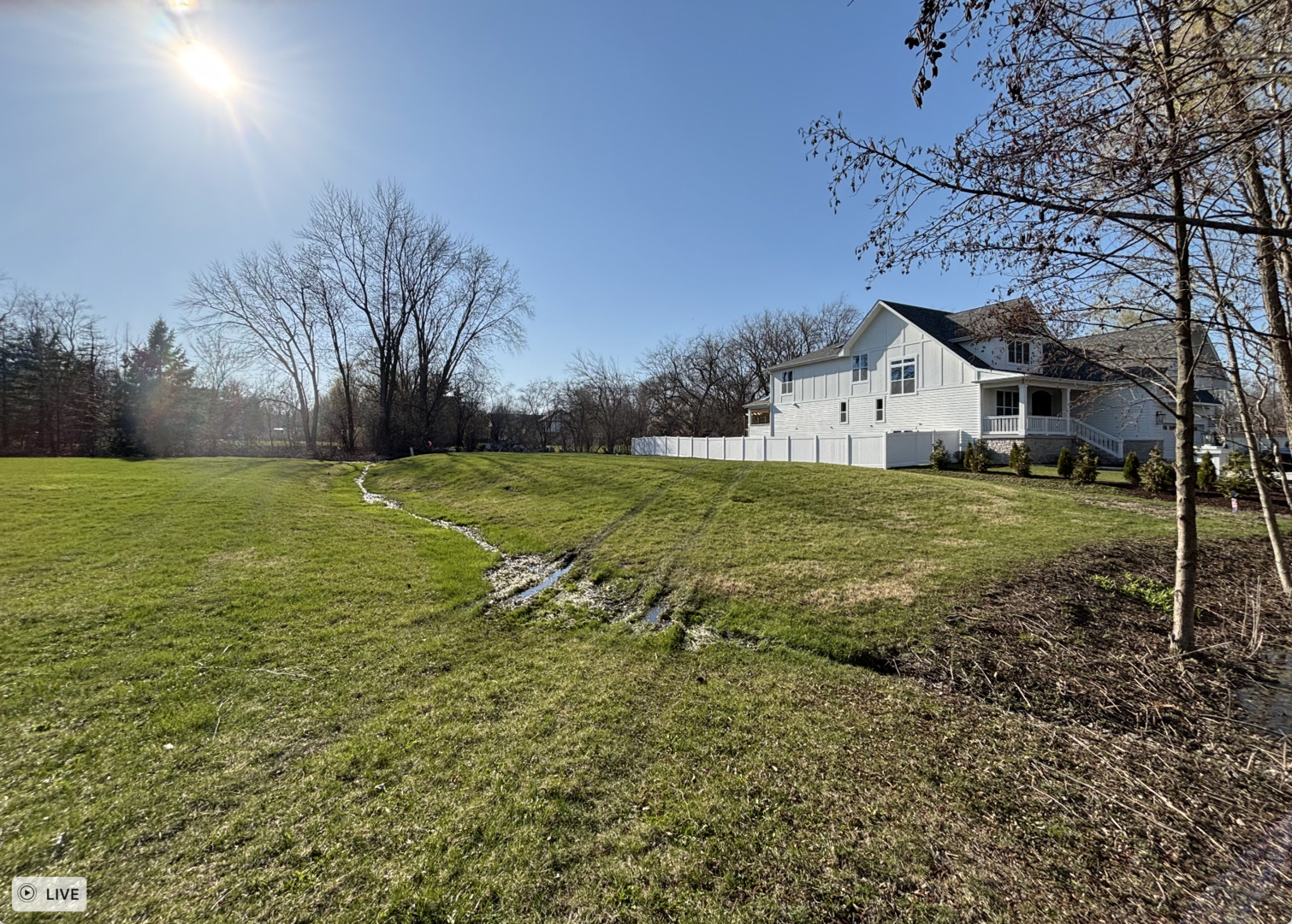 6540 Bentley Avenue Willowbrook, IL 60527 - Photo 6 of 8 a view of a house with a yard