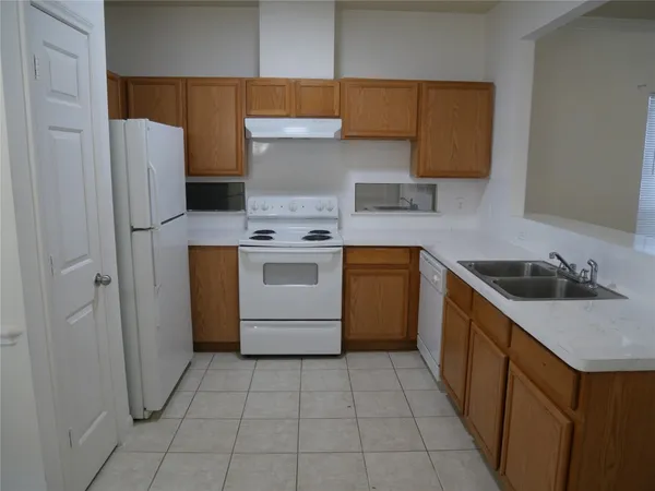 $1,325 | 6289 Wilcrest Drive, Unit 6202, Houston, TX 77072
