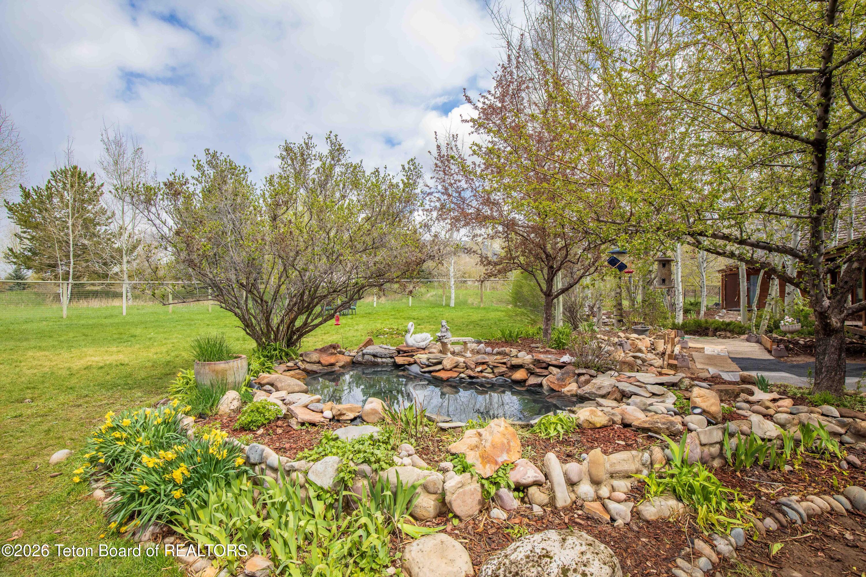 83 Buck Lane Alpine, WY 83128 - Photo 65 of 75 83 Buck Ln IMG_6000