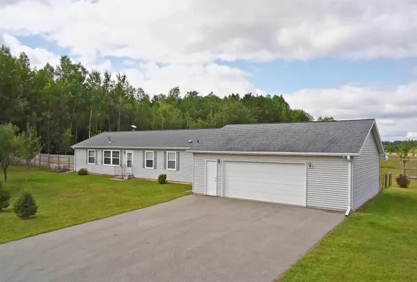 $319,900 | N16903 Chitko Lane, Pembine, WI 54156