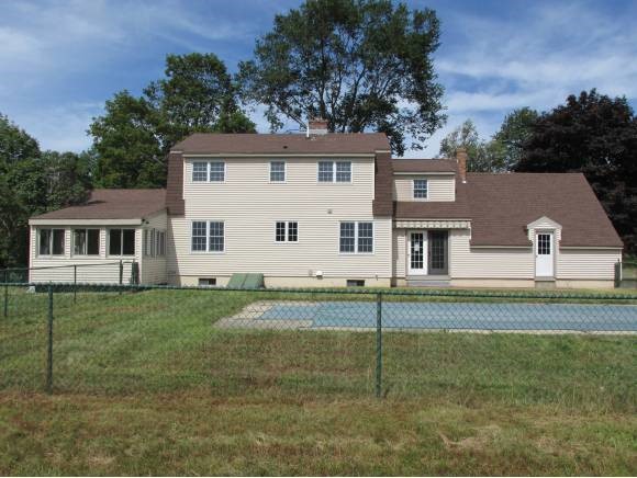 91 Will Smith Road Pittsfield, NH 03263 - Photo 3 of 36