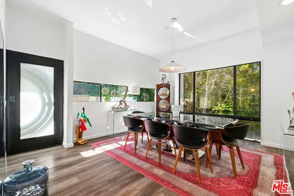 $15,000 | 2350 Benedict Canyon Drive, Beverly Hills, CA 90210