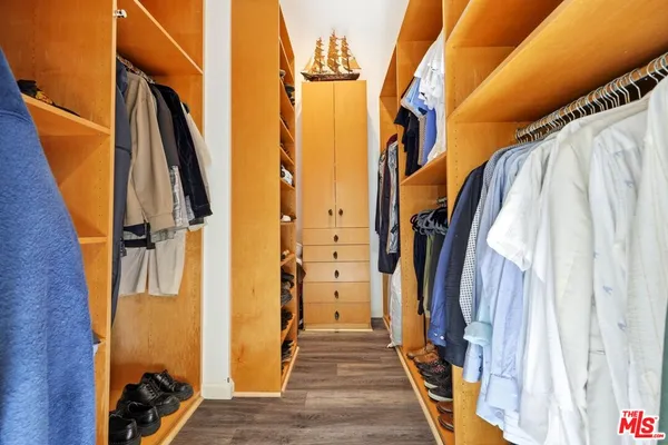 $15,000 | 2350 Benedict Canyon Drive, Beverly Hills, CA 90210