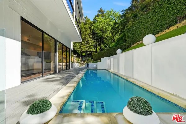 $15,000 | 2350 Benedict Canyon Drive, Beverly Hills, CA 90210