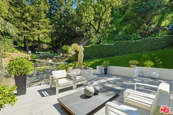 $15,000 | 2350 Benedict Canyon Drive, Beverly Hills, CA 90210