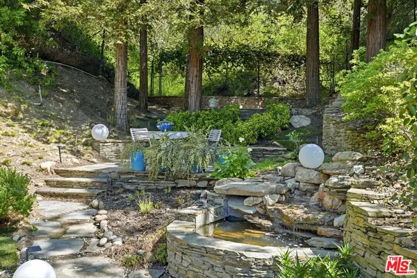 $15,000 | 2350 Benedict Canyon Drive, Beverly Hills, CA 90210