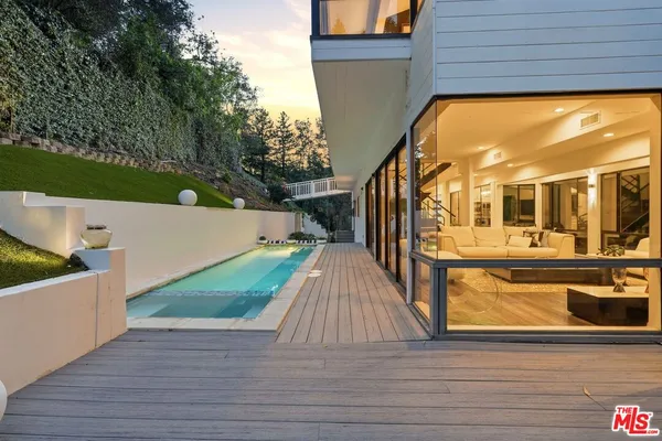 $15,000 | 2350 Benedict Canyon Drive, Beverly Hills, CA 90210