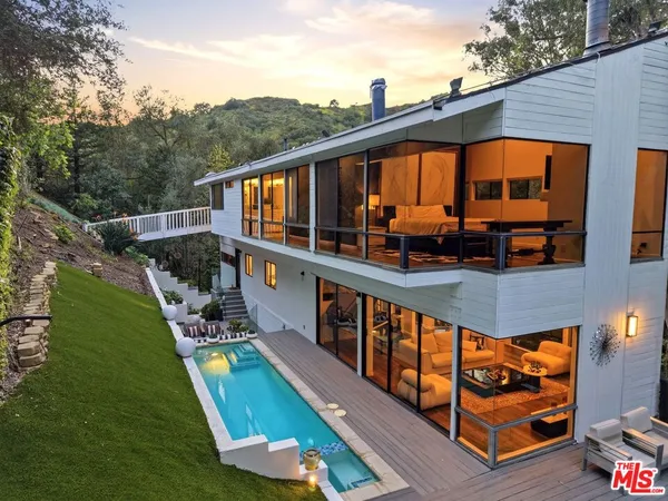 $15,000 | 2350 Benedict Canyon Drive, Beverly Hills, CA 90210